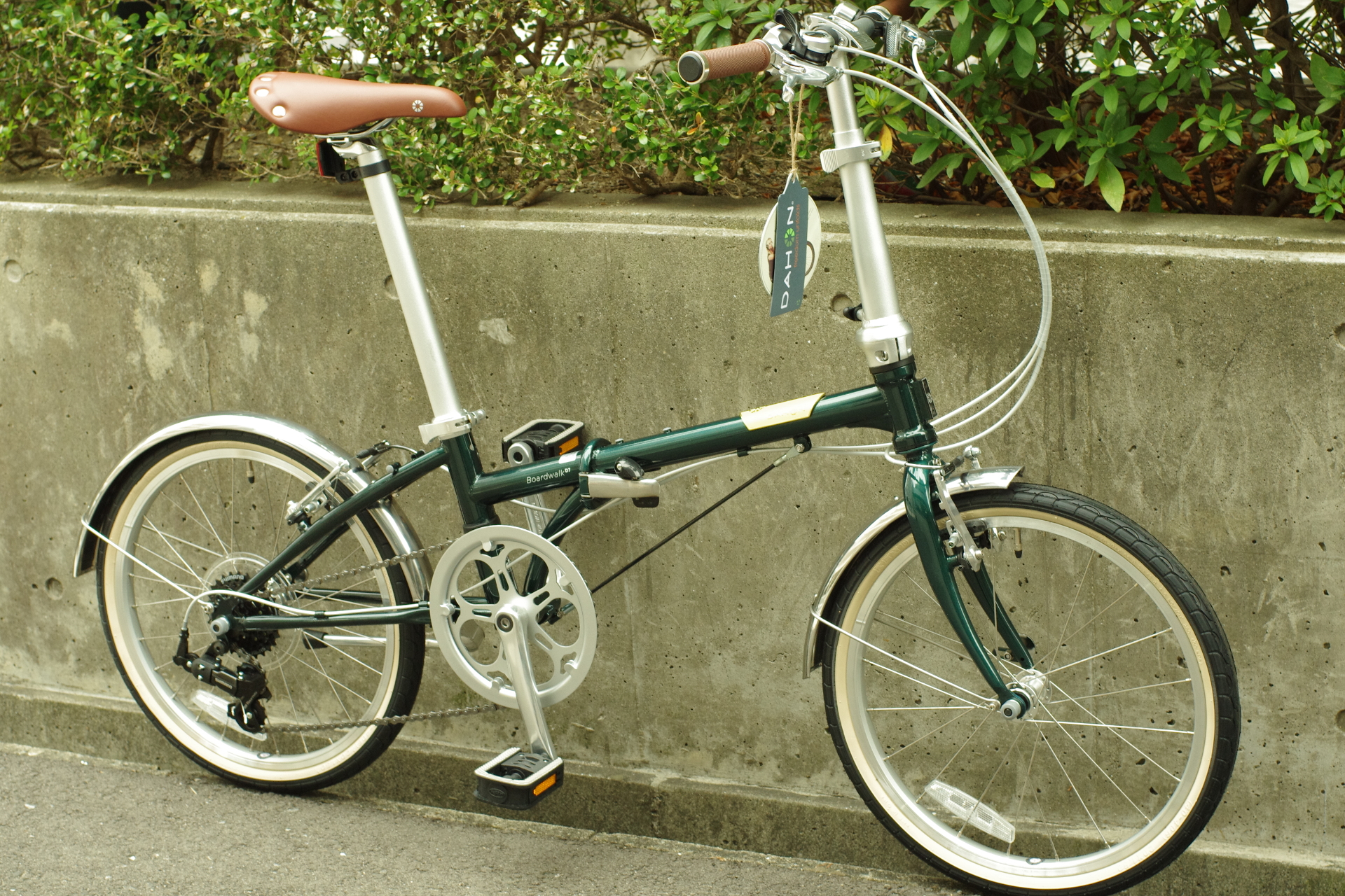 DAHON Boardwalk D7 再入荷いたしました。 – Bici Termini