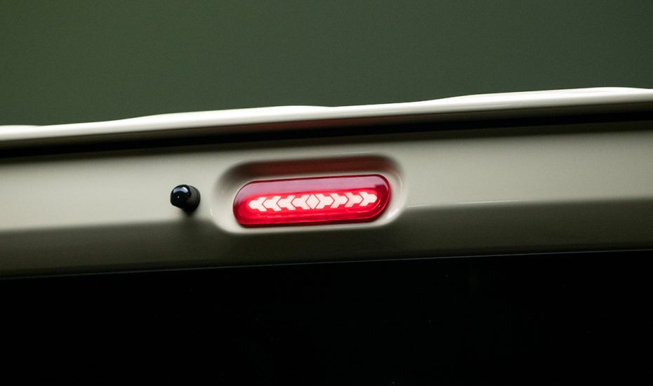 PLATINUM LED HIGH MOUNT STOP LAMP for JIMNY JB64/JB74｜プラチナ