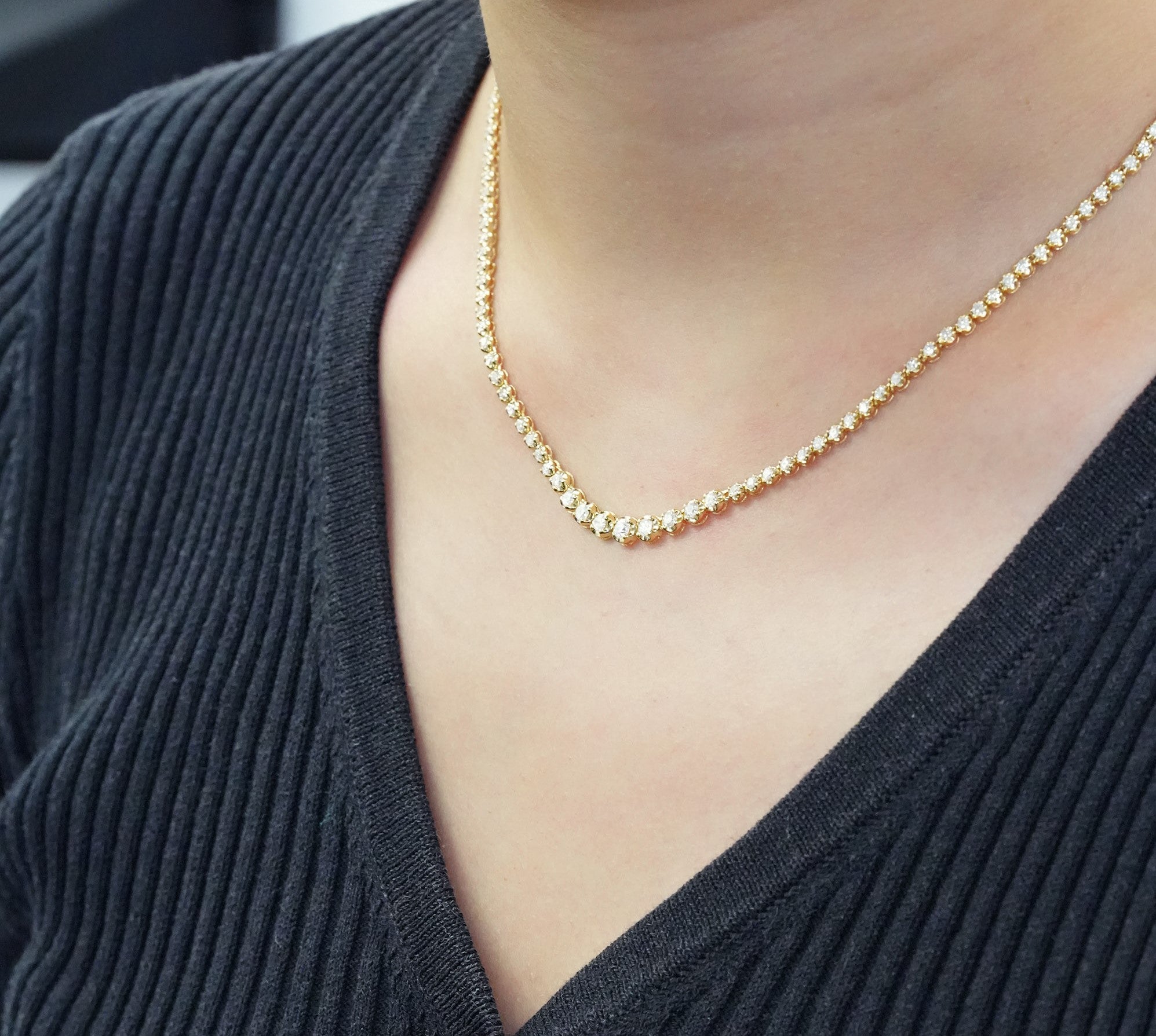 ダイヤモンド テニスネックレス – K18YG、3.0カラット