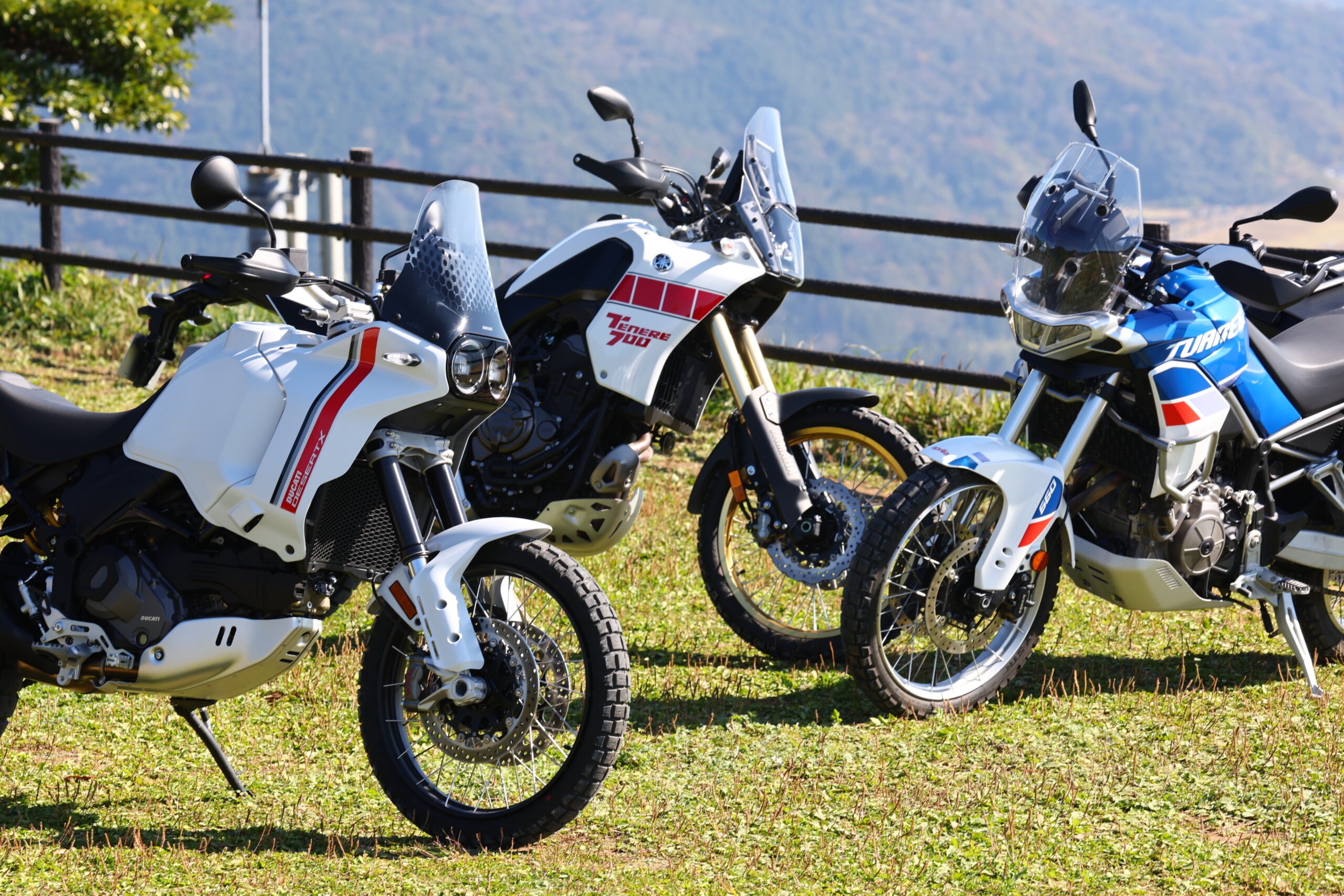 ミドルクラスアドベンチャーバイク、その魅力とは | バイクのニュース