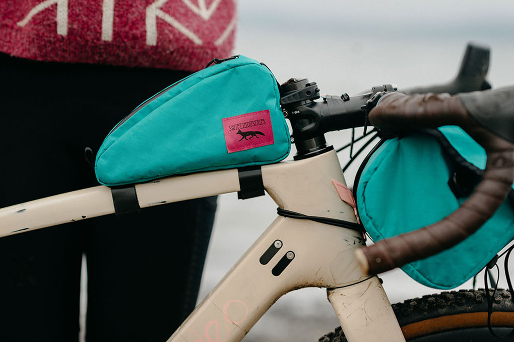 Meet the new Swift Industries Gibby and Moxie - BIKEPACKING.com