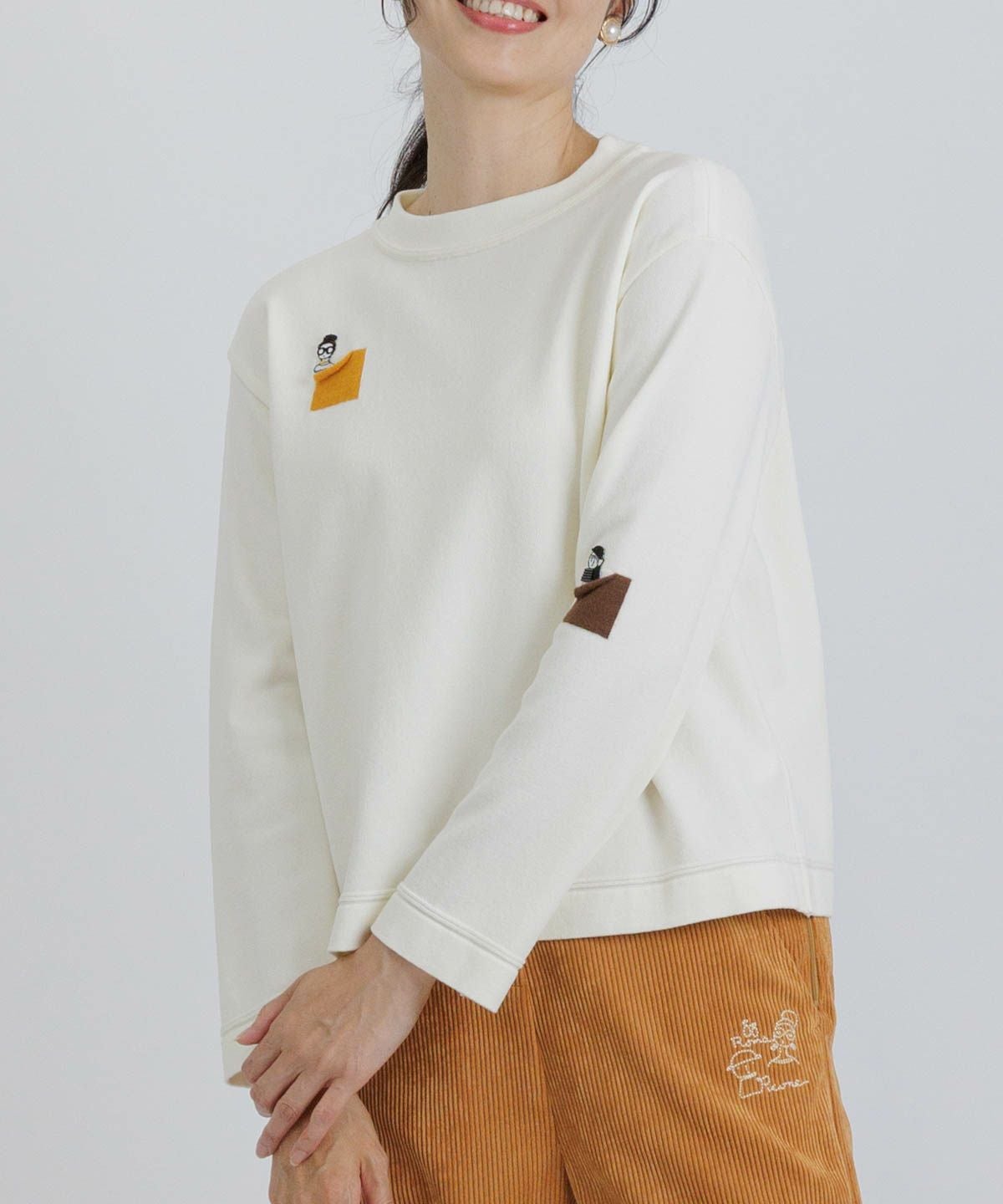 ウール100％ピクセル刺繍ニットカーディガン|スタジオピッコーネ