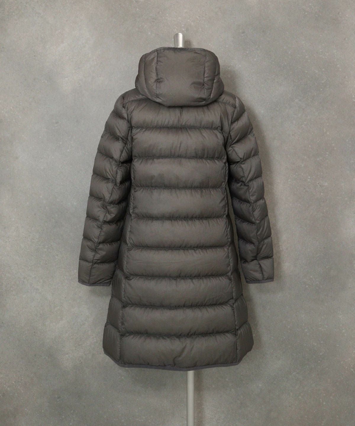 オンラインストア・店舗限定商品】フード付撥水ダウンコート|スタジオ