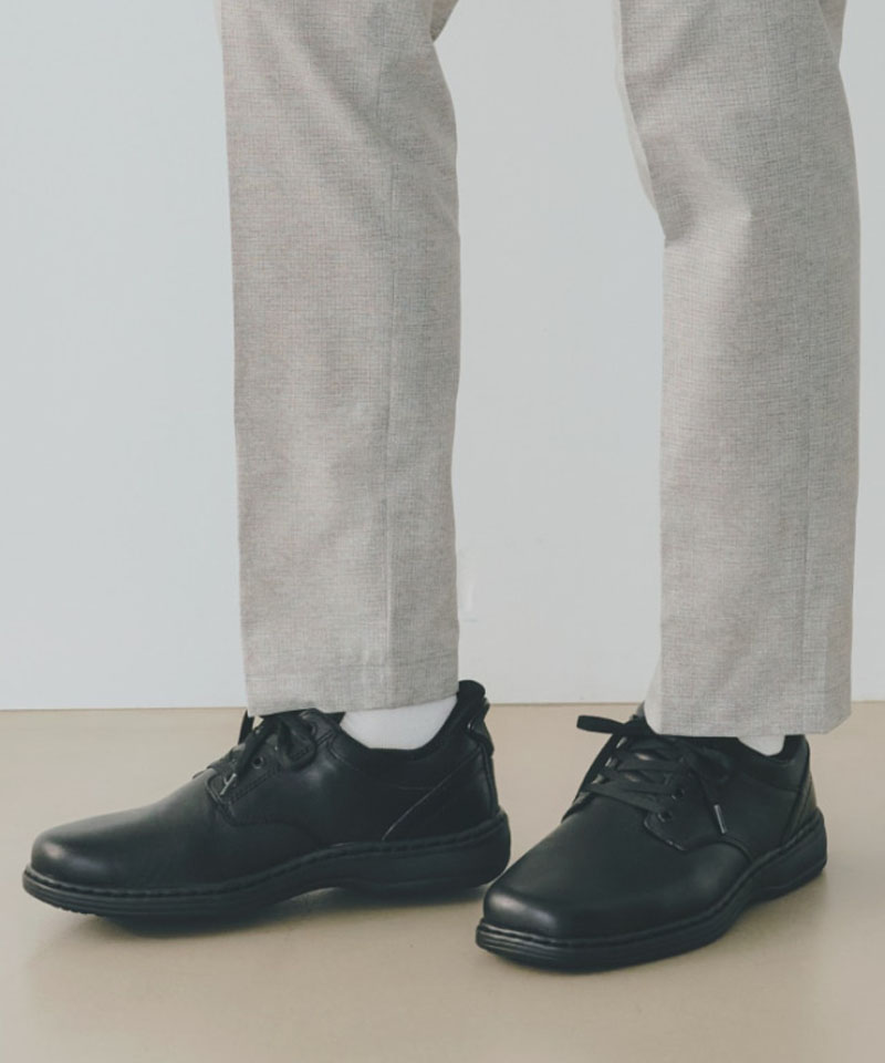 オーソフィート】クロード ミディアム/ブラック ナチュラルレザー