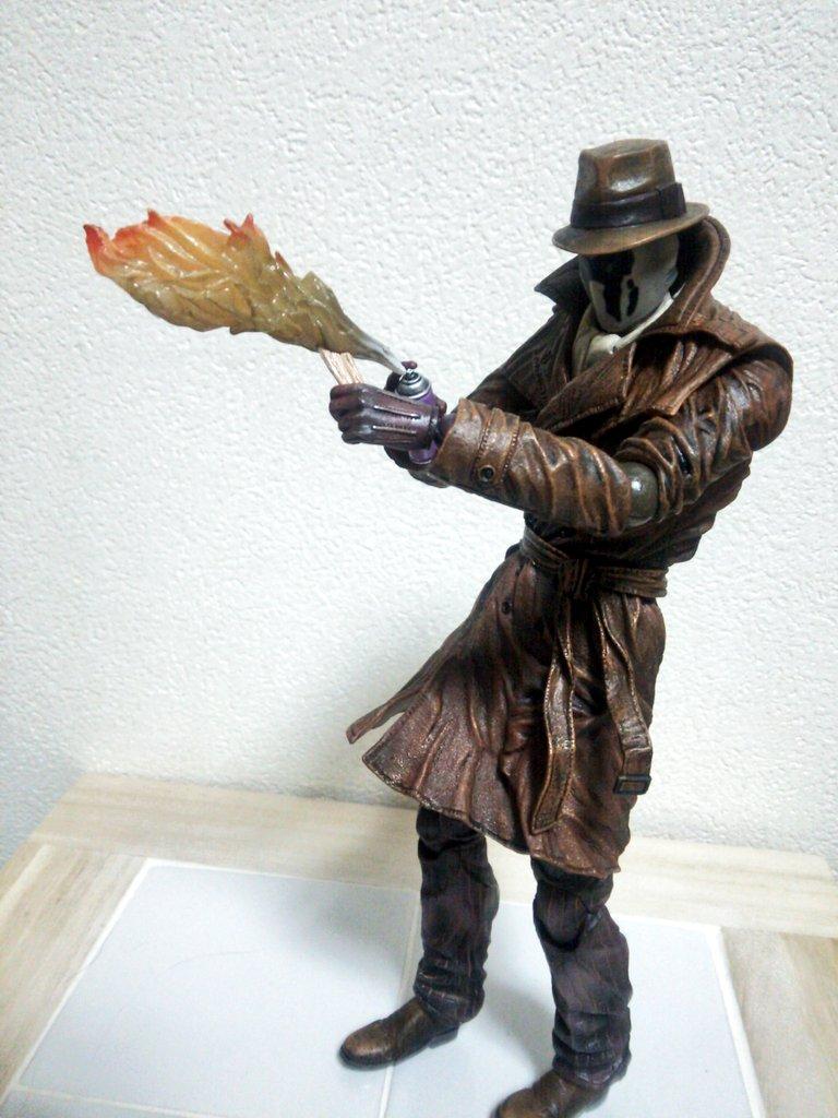 プレイアーツ改・フィギュア 『 ロールシャッハ 』をご紹介！: Flying