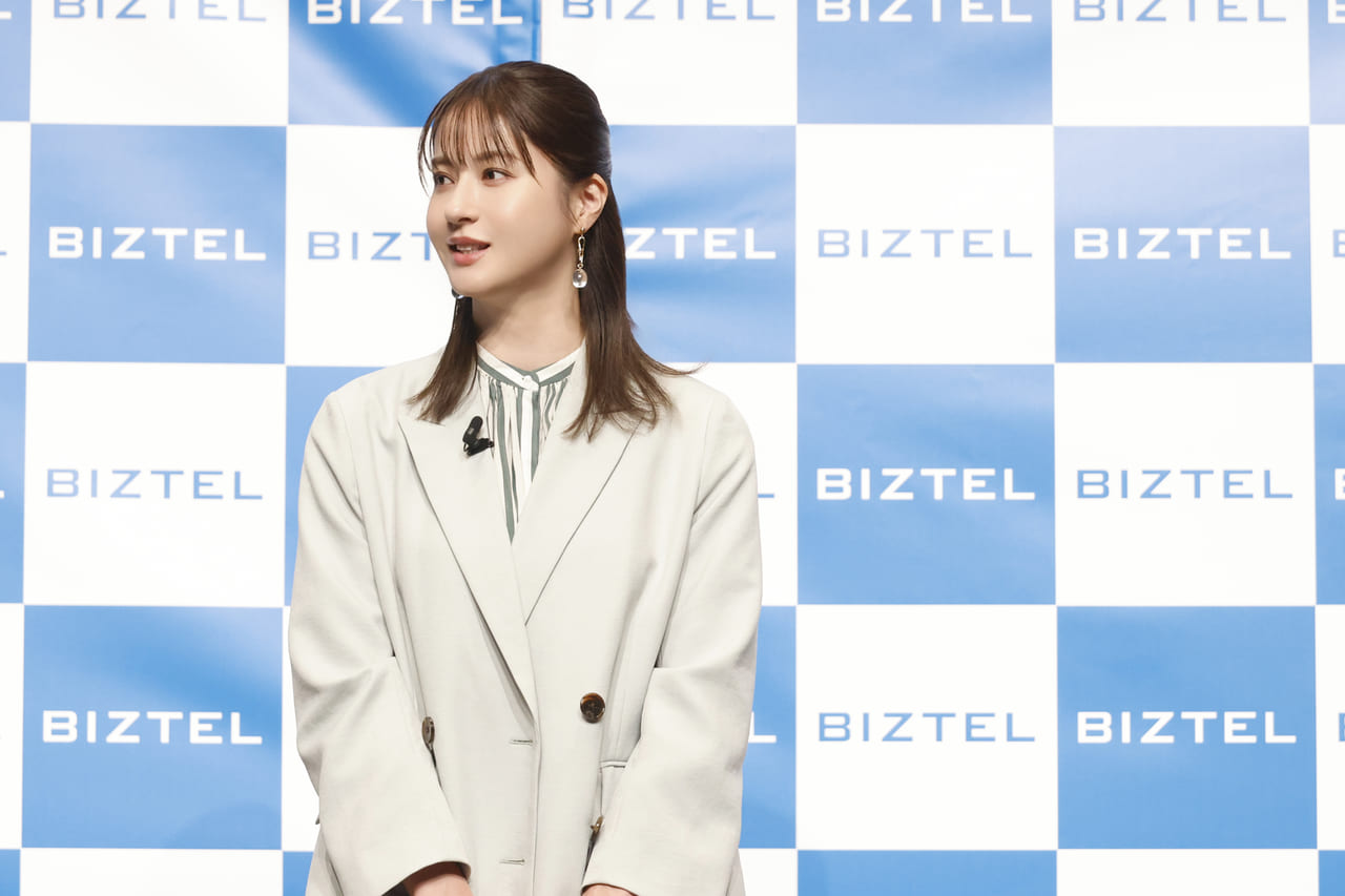 クラウド型コールセンターシステム 「BIZTEL」 の新CMに出演した松本