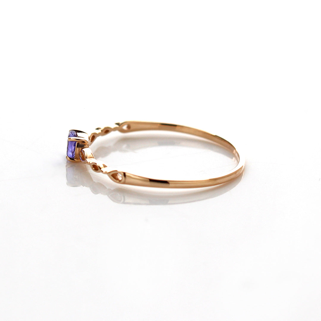 ビズー公式】タンザナイト ラウンドカット K10(10金) リング ジュリ