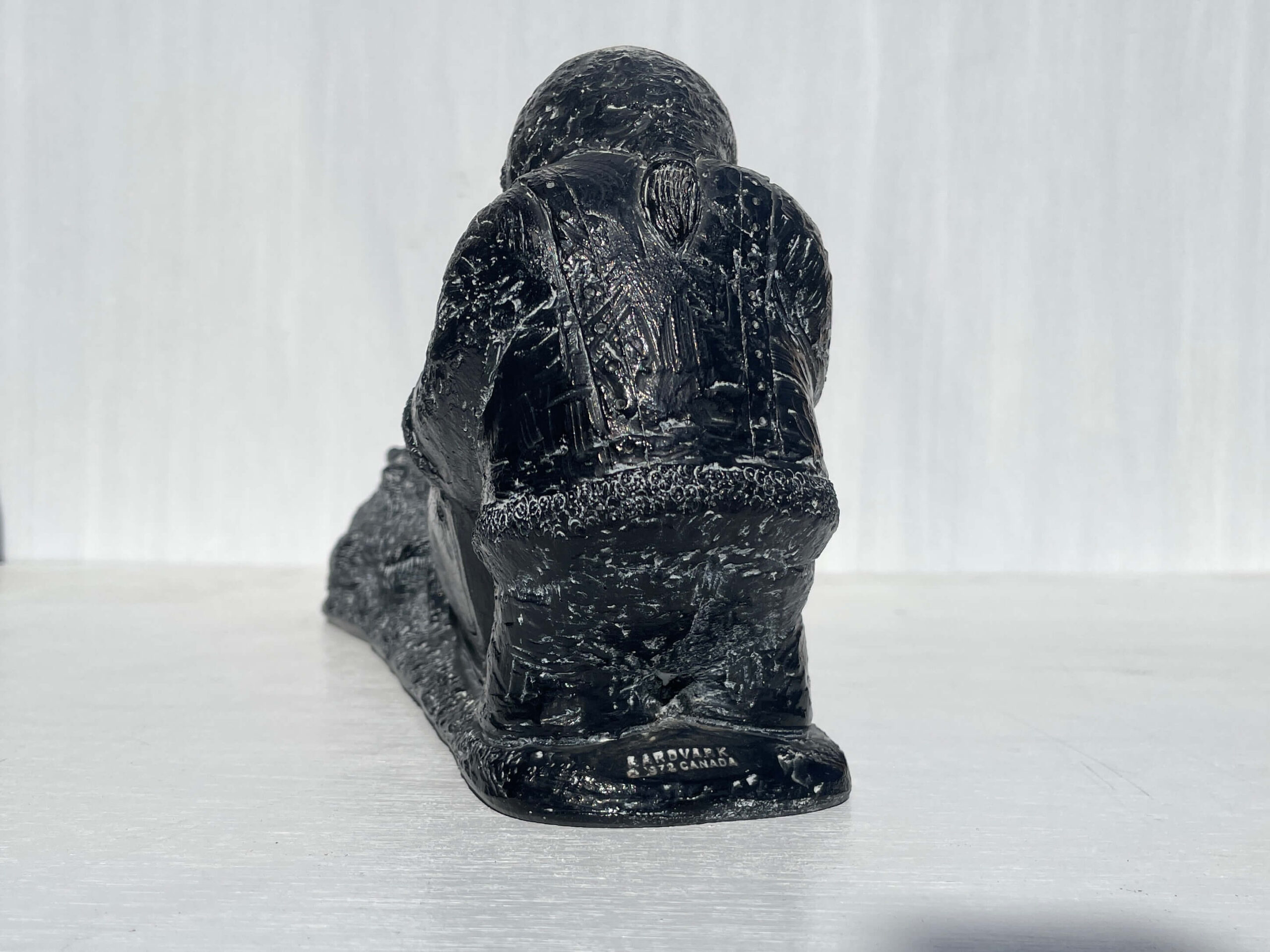 No.10834「イヌイットモチーフのオブジェ：カナダ」 幅37.5cm | ボルト