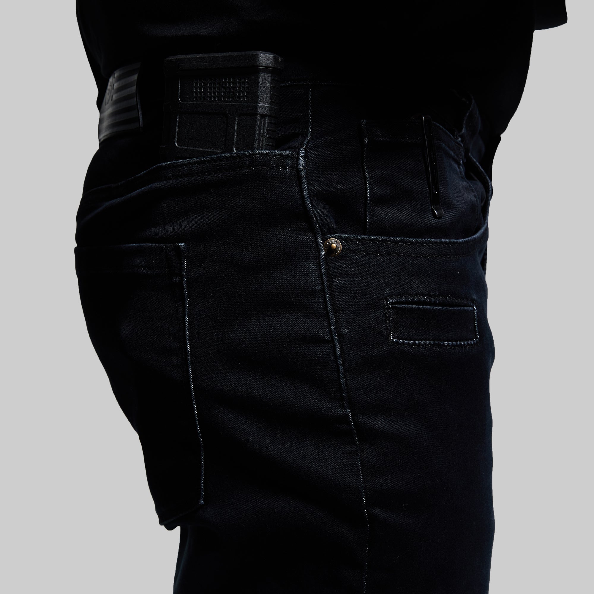 FLEX Recon Straight Leg Jean (Black) – Born Primitive