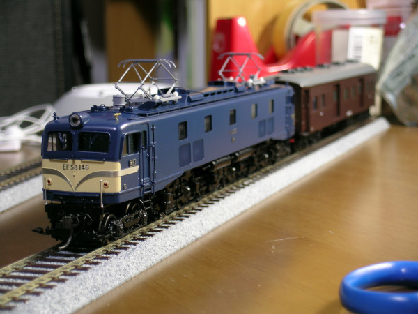 天賞堂ブラスベーシックのEF58原型小窓（東海道タイプ） | はにたらう