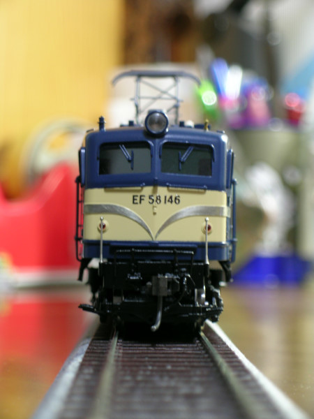 天賞堂ブラスベーシックのEF58原型小窓（東海道タイプ） | はにたらう