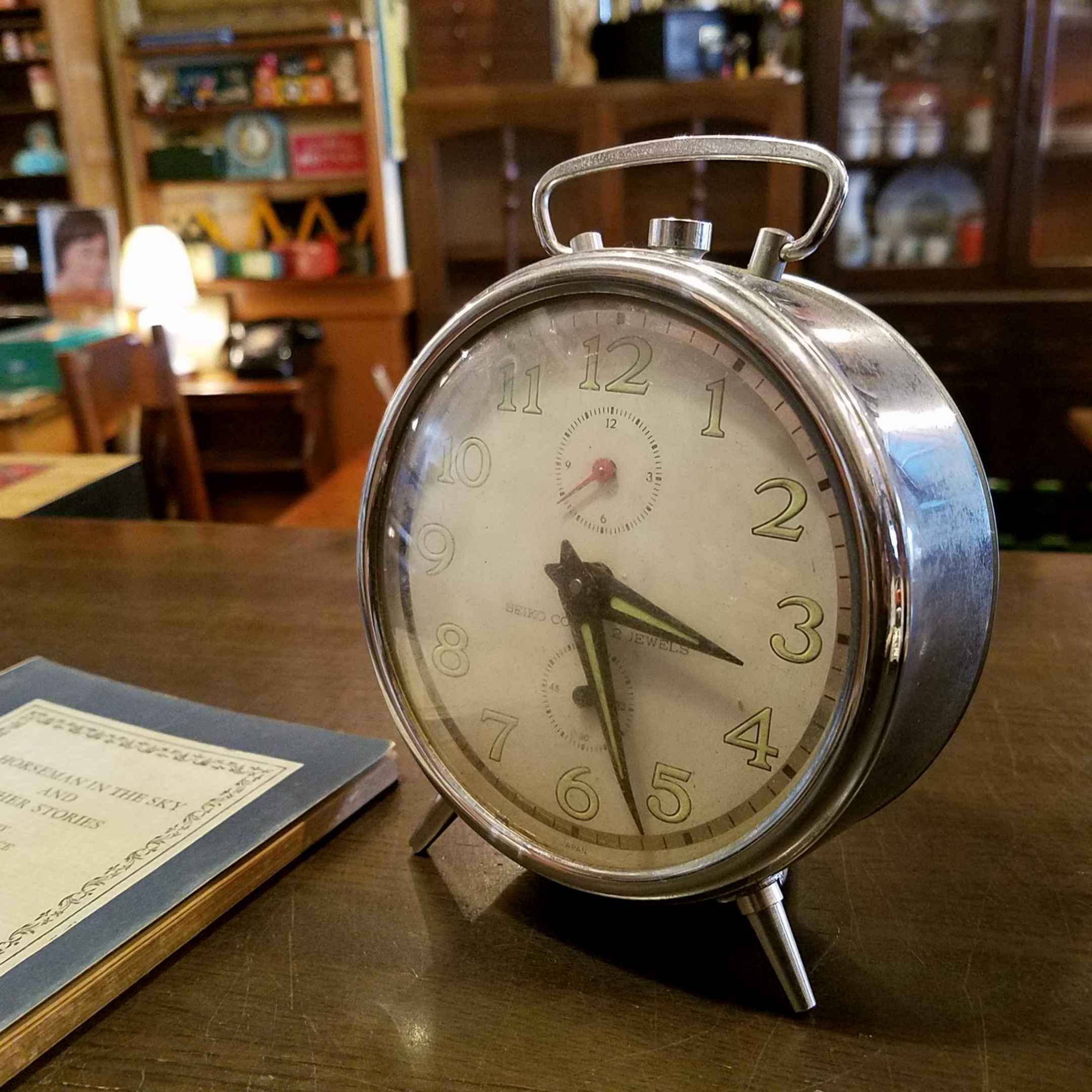 昭和レトロな手巻き目覚まし時計・セイコー「コロナ」 - [Sold Out