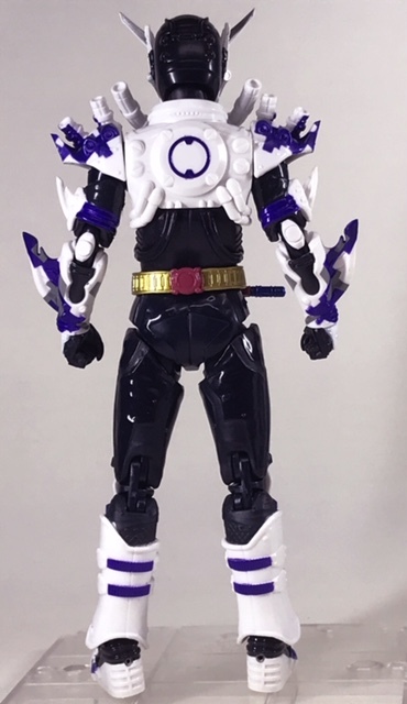 S.H.Figuarts : 仮面ライダーマッドローグ | ブンドドエクストリームの