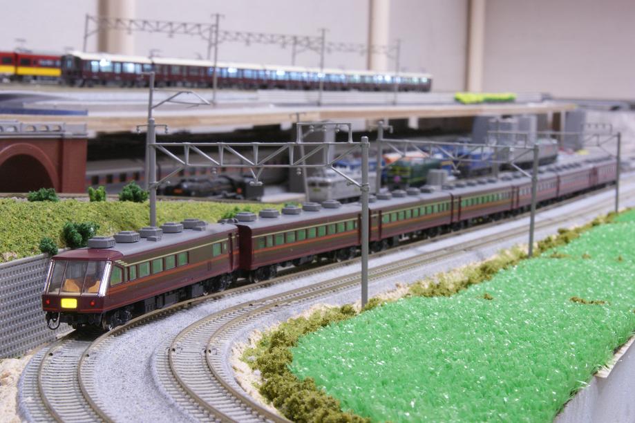 鉄道模型】サロンエクスプレス東京 - ビスタ模型鉄道（エヌゲージ日記）