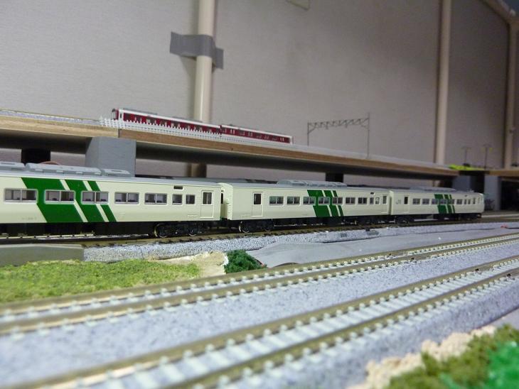 KATO：10-443】185系0番台「踊り子」 （オリジナル塗装） - ビスタ模型