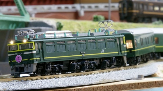 鉄道模型】 24系寝台特急「トワイライトエクスプレス」 - ビスタ模型