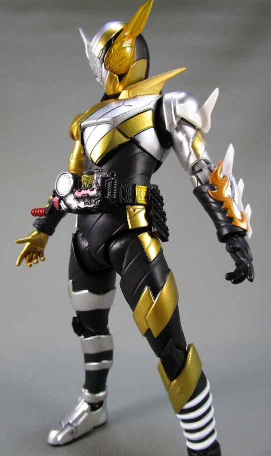 玩具レビュー S.H.Figuarts 仮面ライダービルド トライアルフォーム