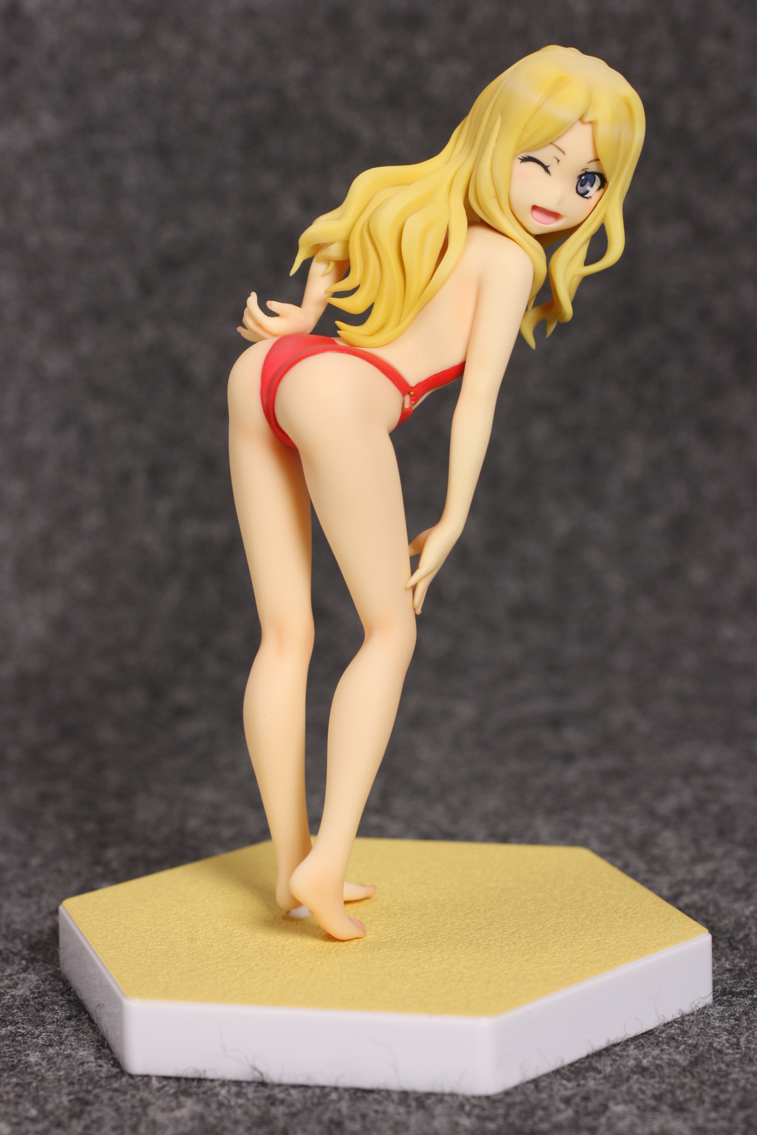 とある科学の超電磁砲S」フレンダ=セイヴェルン BEACH QUEENS 1/10PVC