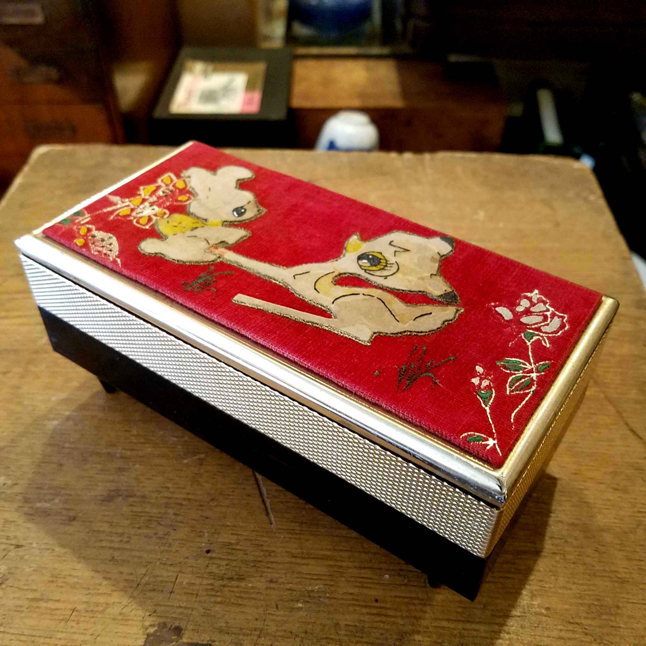 レトロ可愛いオルゴール付き宝石箱（ジュエリーボックス） - [Sold Out