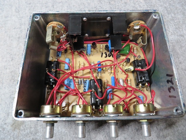 PRESCRIPTION ELECTRONICS INC. experience fuzzへのDCジャック増設