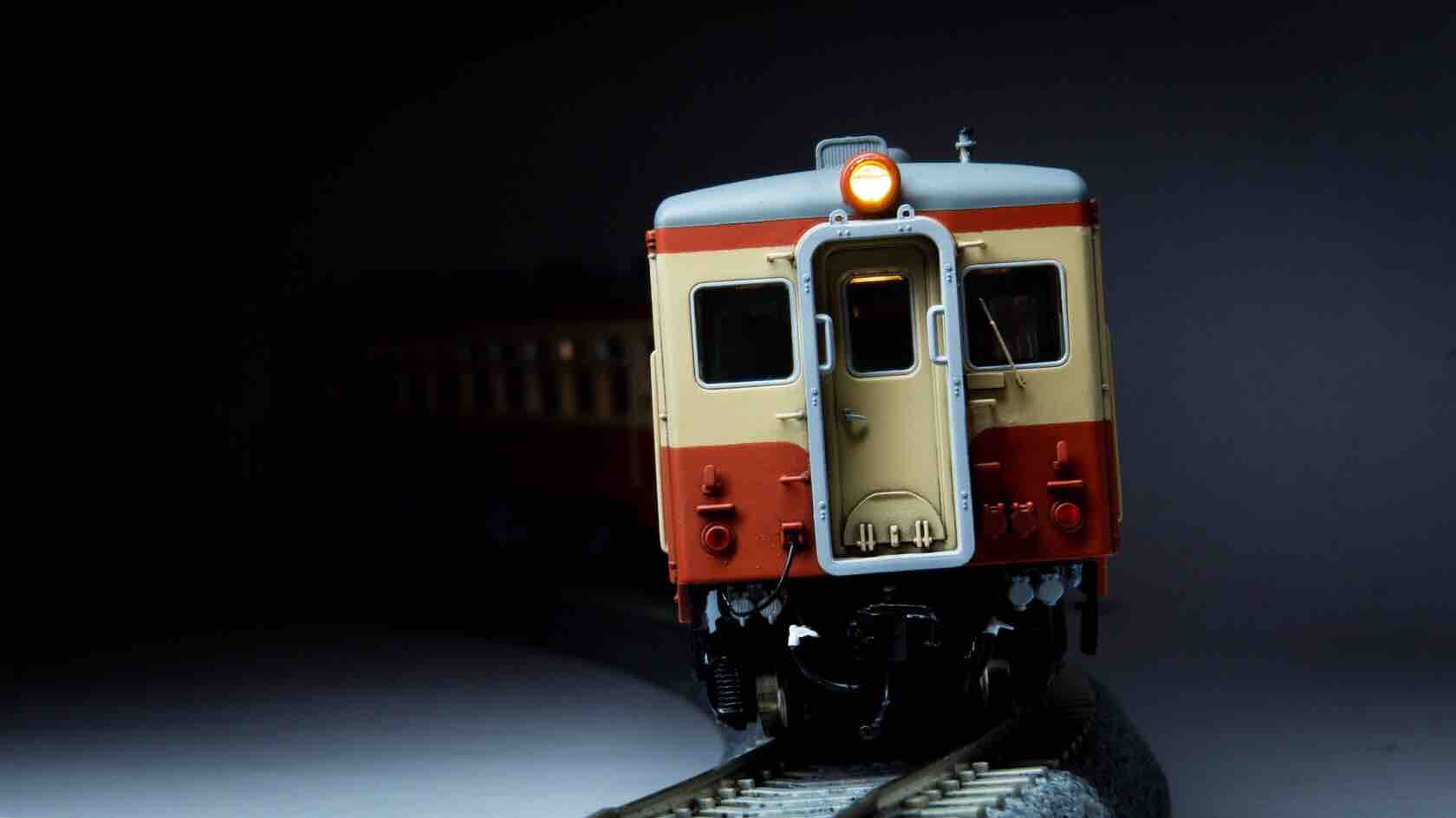 天賞堂のキハ10系列をいじる(2) - (16番)天賞堂キハ17系加工