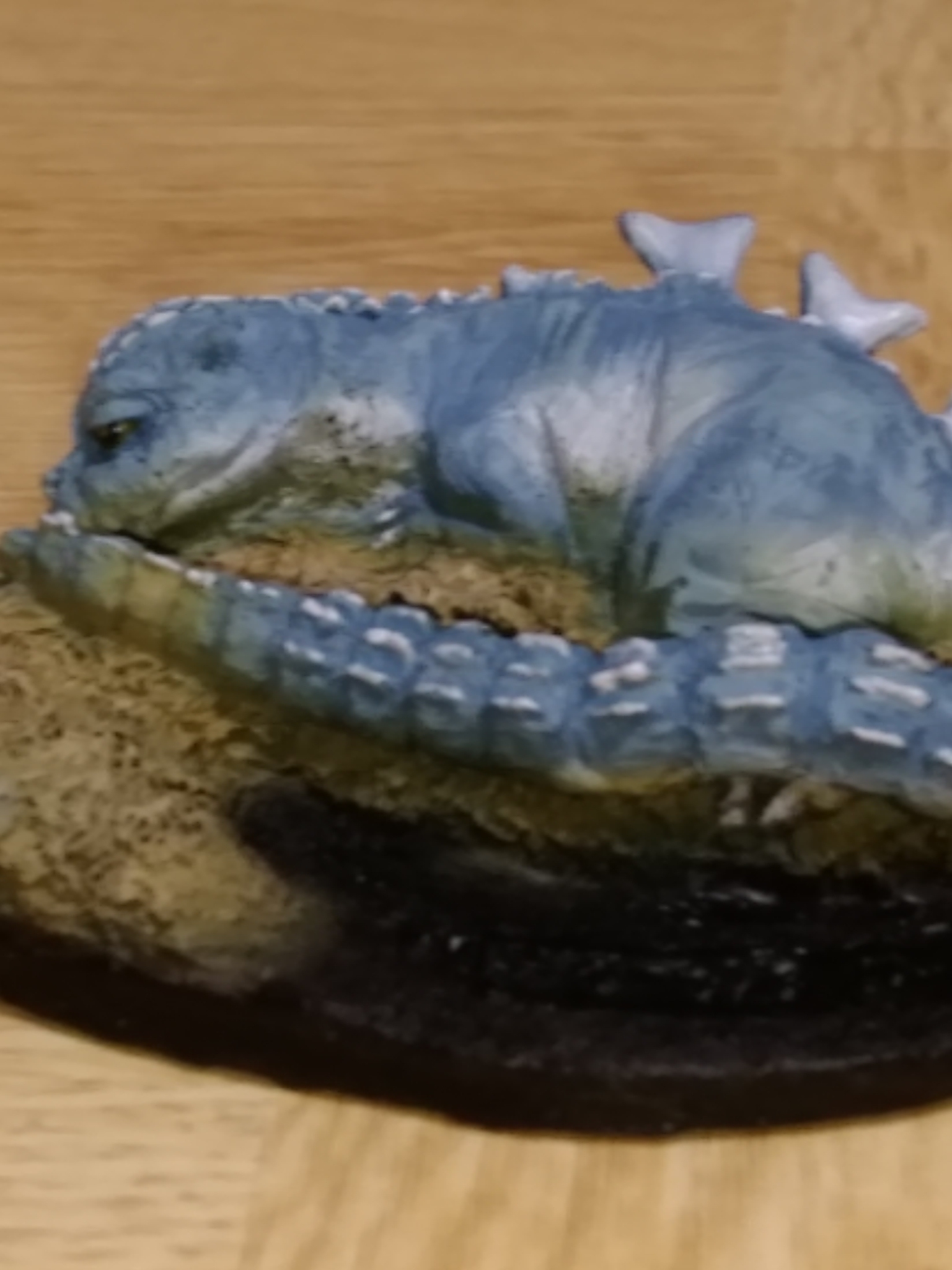 ベビーゴジラ おやすみver. | 特撮大百科DREAMS