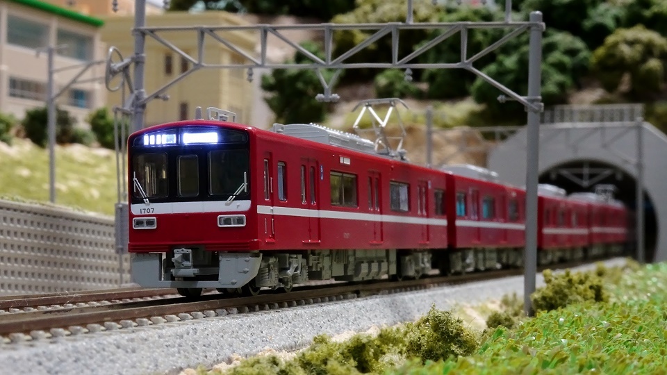京急1500形(1700番台)更新車 8両セットが発売 - ビスタ模型鉄道