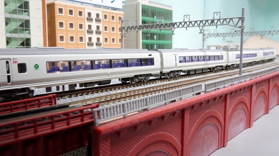 651系 特急「スーパーひたち」に室内灯 - ビスタ模型鉄道（エヌゲージ