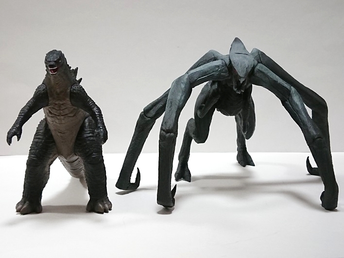 ゴジラの限定ソフビが到着！（怪獣番外地 MUTO 2体セット） - 大怪獣