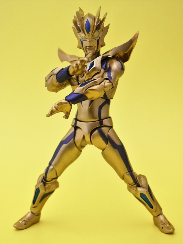 S.H.Figuarts ウルトラマンゼロ ビヨンド (ギャラクシーグリッター