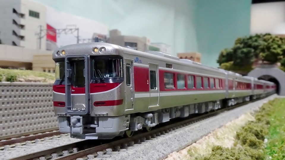 新車入線】JRキハ189系 特急「はまかぜ」ーお店から瞬殺の中、やっと