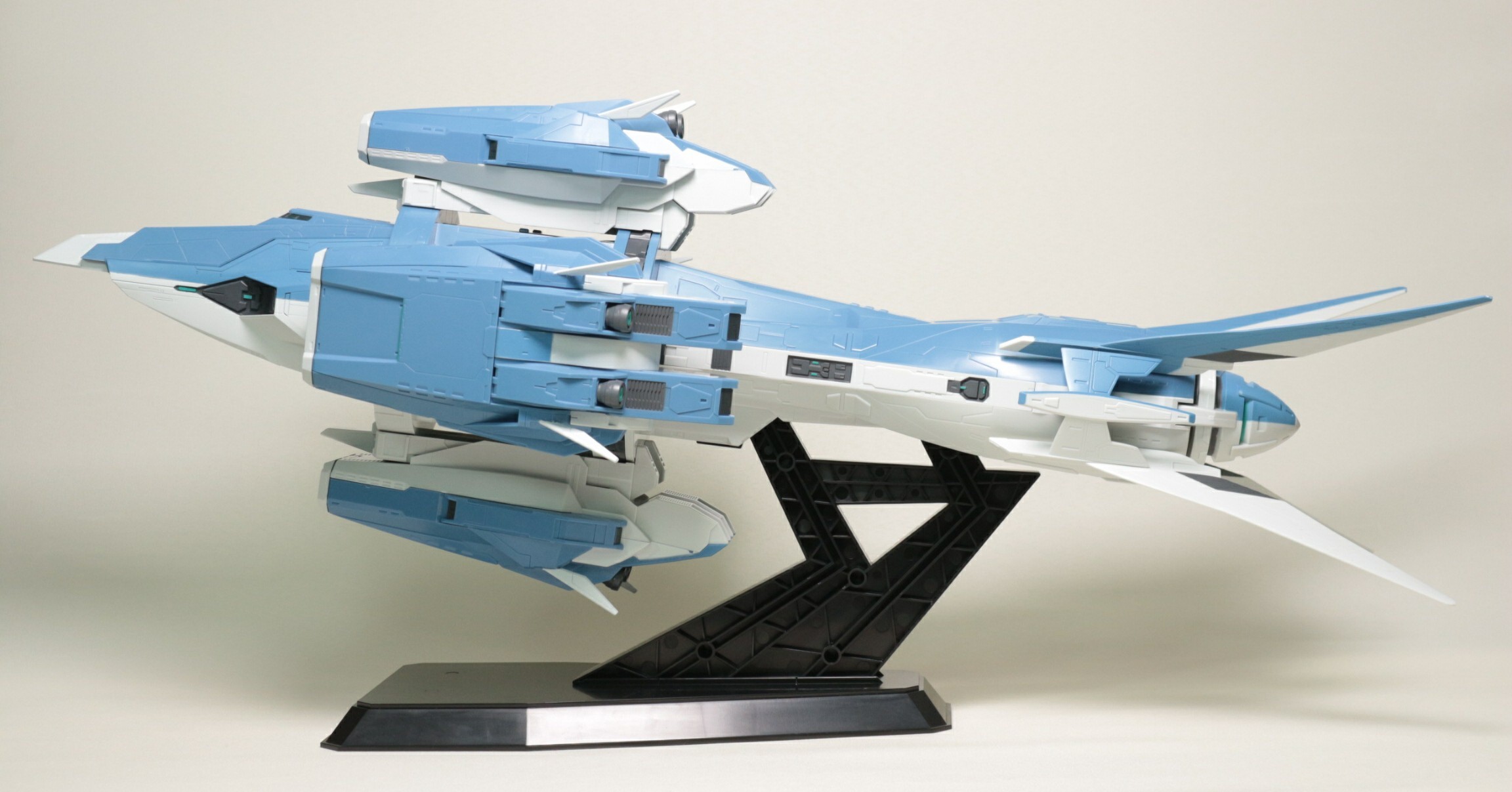 ガンダムコレクション 1/400 CBS-70 プトレマイオス 初回限定版の素組