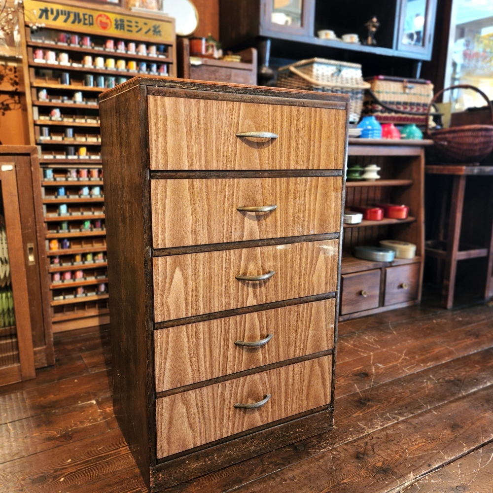 昭和レトロ 木目デコラ調 5段チェスト - [家具]ｷｬﾋﾞﾈｯﾄ・棚