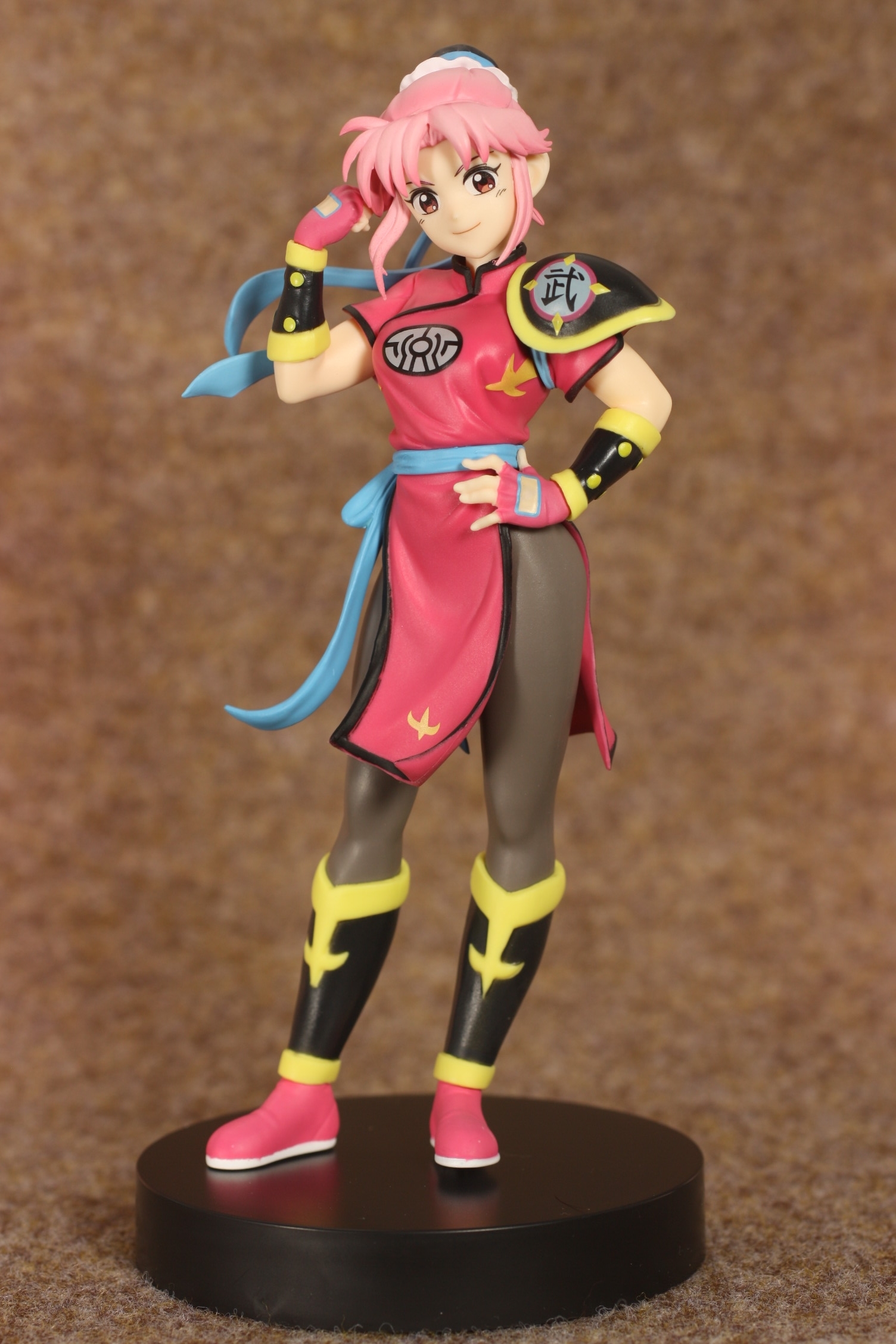 ドラゴンクエスト ダイの大冒険」マァム スペシャルフィギュア