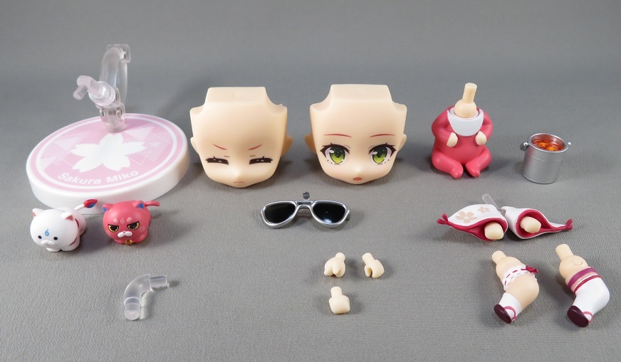 玩具レビュー ねんどろいど さくらみこ - 金のおにぎり玩具箱