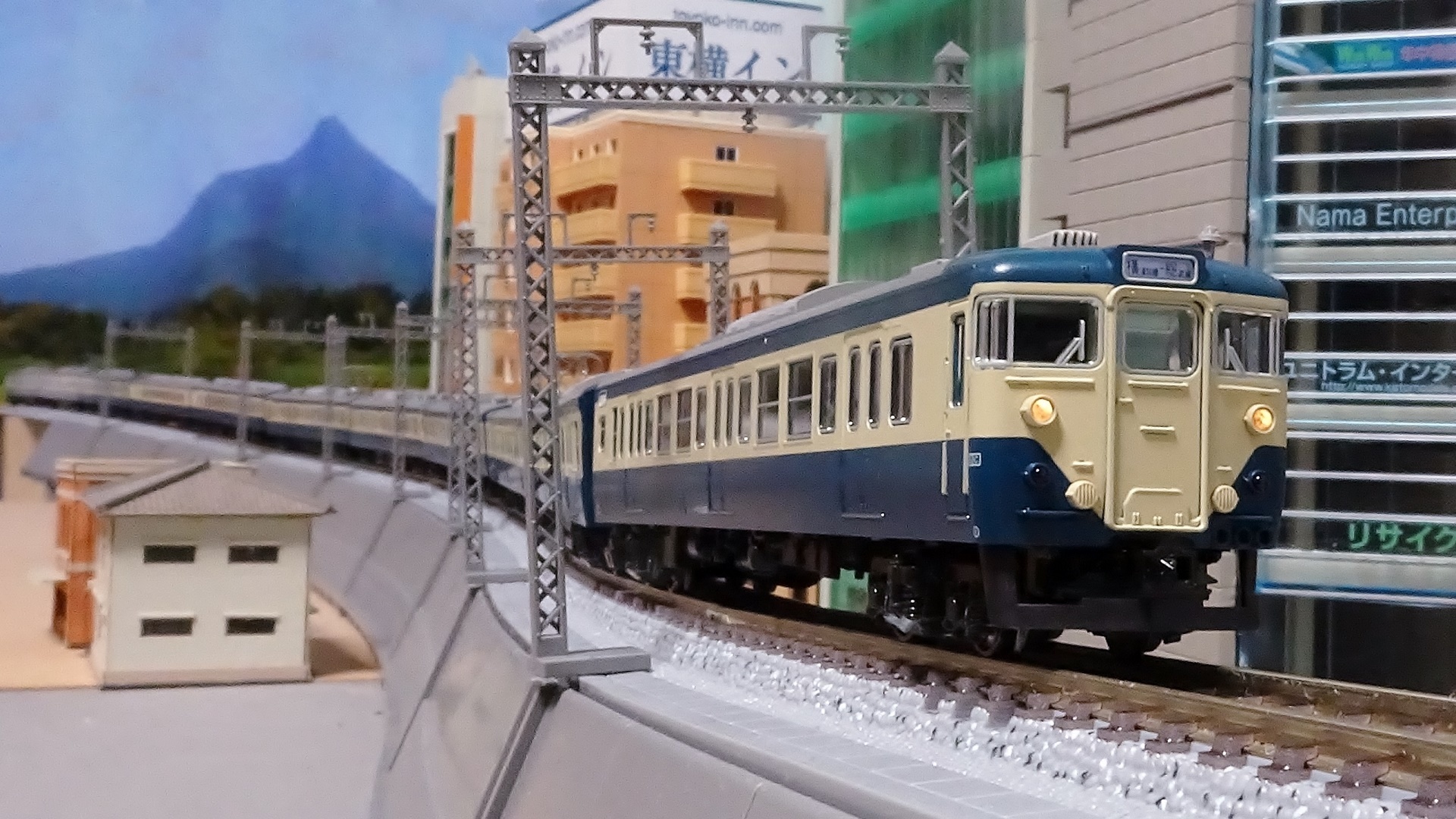 新車入線】113系 1000番台 横須賀・総武快速線 - ビスタ模型鉄道