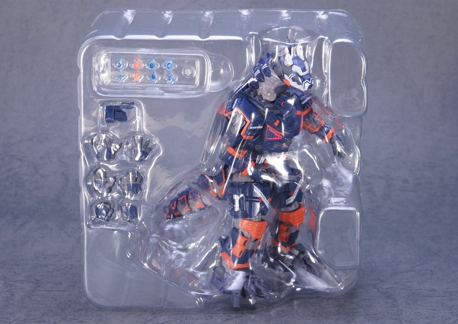 S.H.Figuarts 23式特殊戦術機甲獣 アースガロン | D・Cの超卵～(元