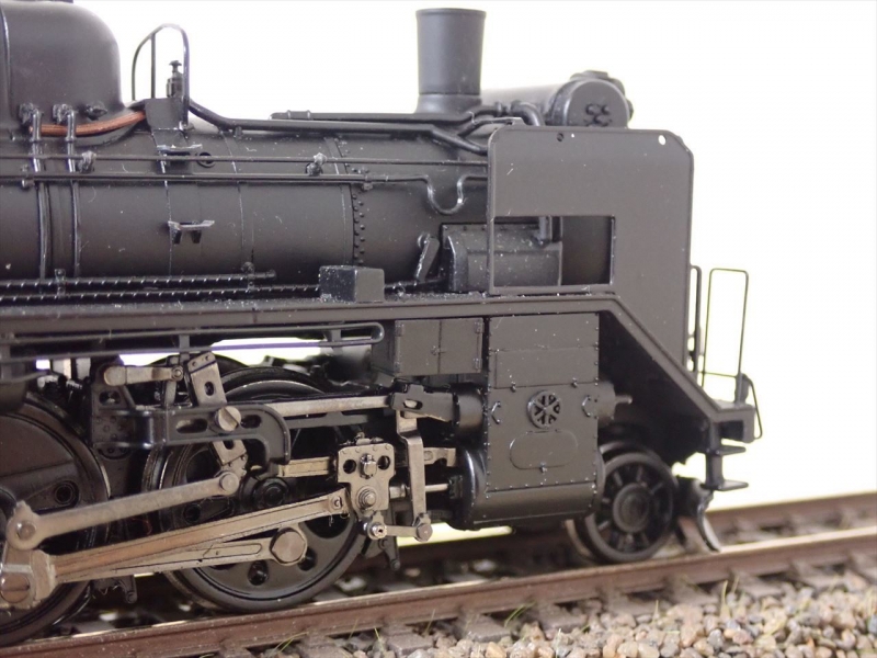 天賞堂 C58 北海道タイプ 切詰デフ 平底テンダーが入線しました