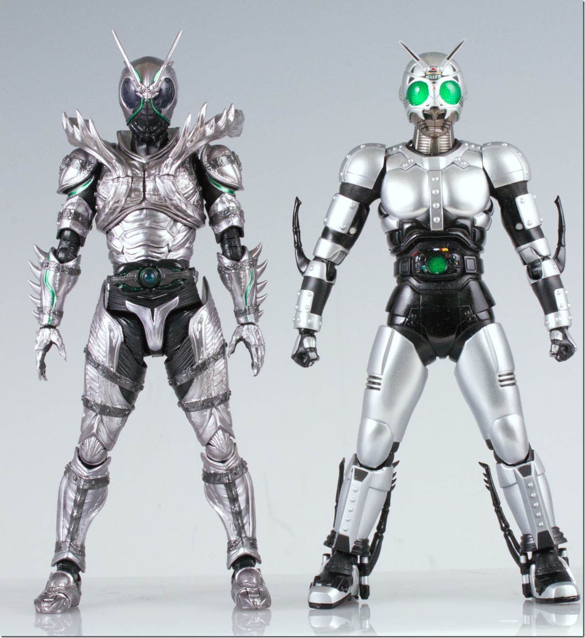 S.H.Figuarts 仮面ライダーSHADOWMOON ミニレビュー | ヒーロー