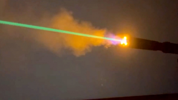 voisky取扱製品「爆炎トレーサー スモーキーウルフ」SMOKEY WOLF