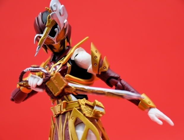 S.H.Figuarts 仮面ライダーサーベラ 昆虫大百科 | 魂の玩具箱