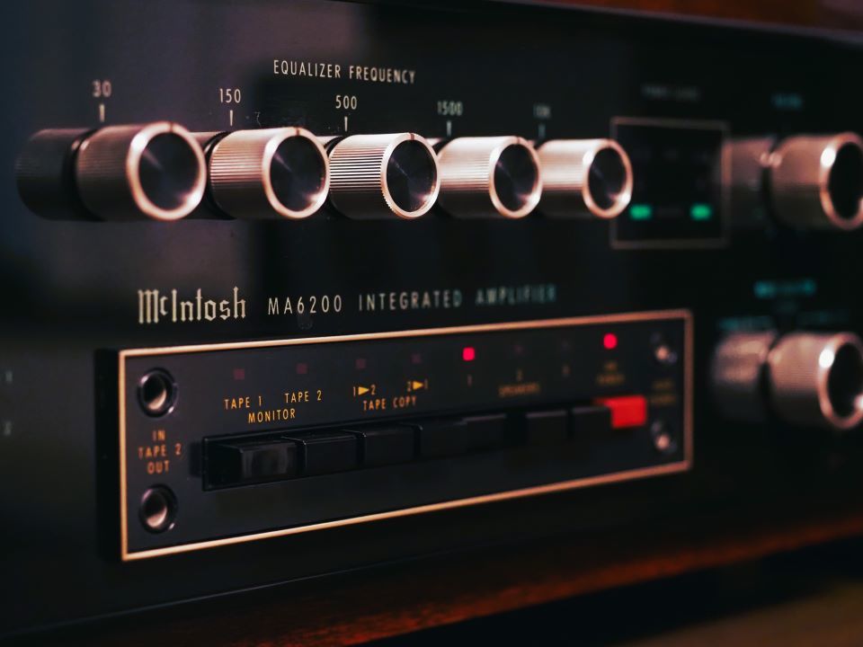 McIntosh MA6200 | 六弦音曲覗機関（ろくげんおんぎょくのぞきのからくり）