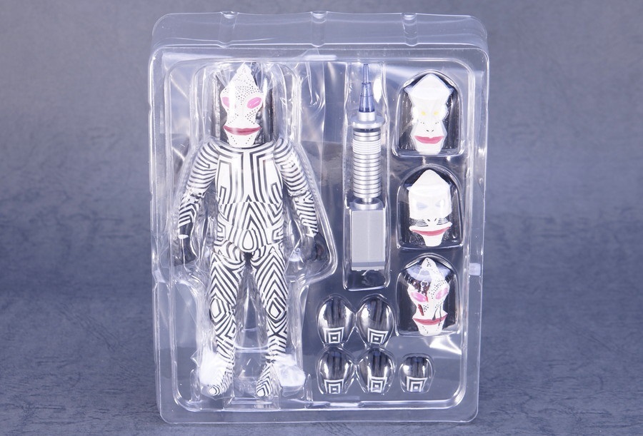 SHFiguarts DADA (人間標本5・6 Ver.) S.H.Figuarts ダダ 人間標本5