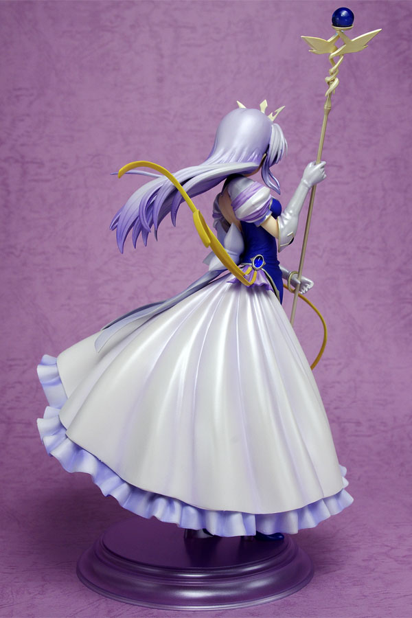 月の王国の王女様 ～ フィーナ・ファム・アーシュライト ロイヤル