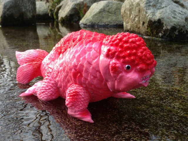 キンギョザウルス - ヤモマーク公認☆怪人・怪獣紳士録