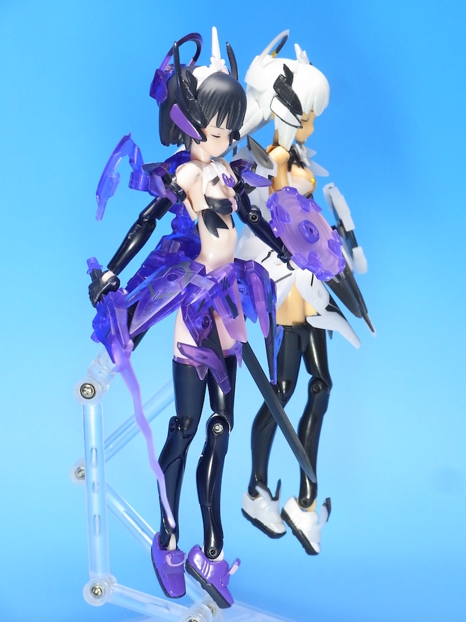 武装神姫 オールベルン ルナーリア ＆ ジールベルン アメジストGUN P