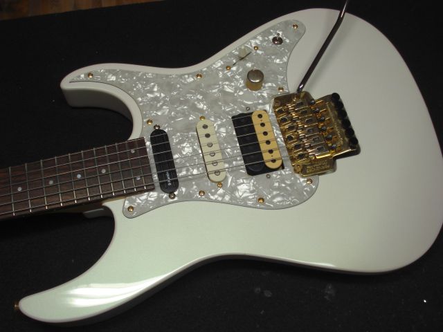 FERNANDES LA-80KKの全体調整・ノイズ処理 | Studio GREAM (スタジオ