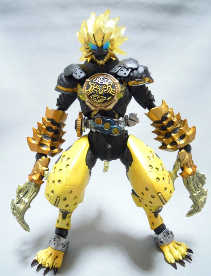 玩具レビュー SIC 仮面ライダーオーズ ラトラーターコンボ - 金の