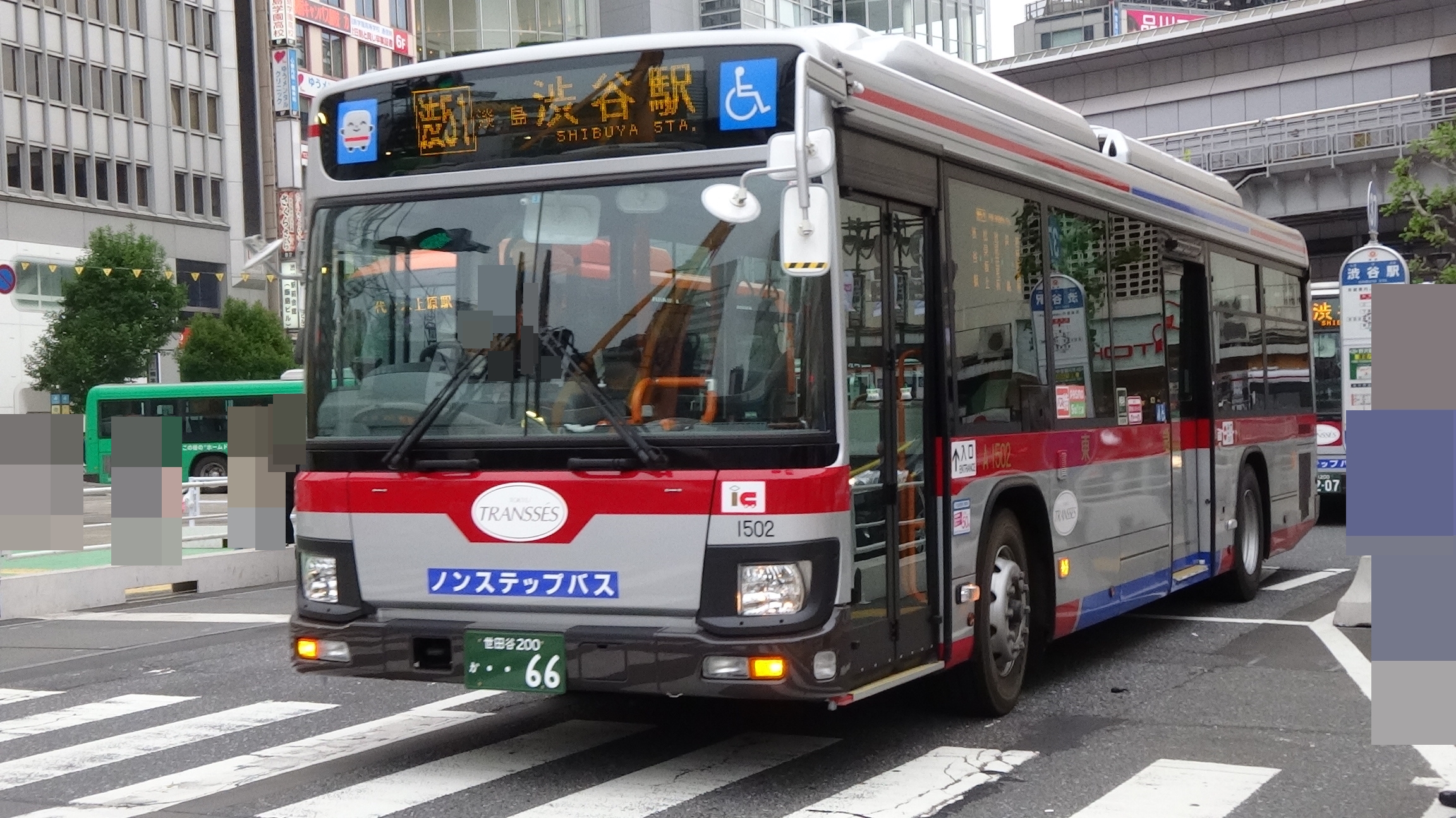 東急バス A1502 日野自動車 ブルーリボンハイブリッド(J-BUS) | 乗り物