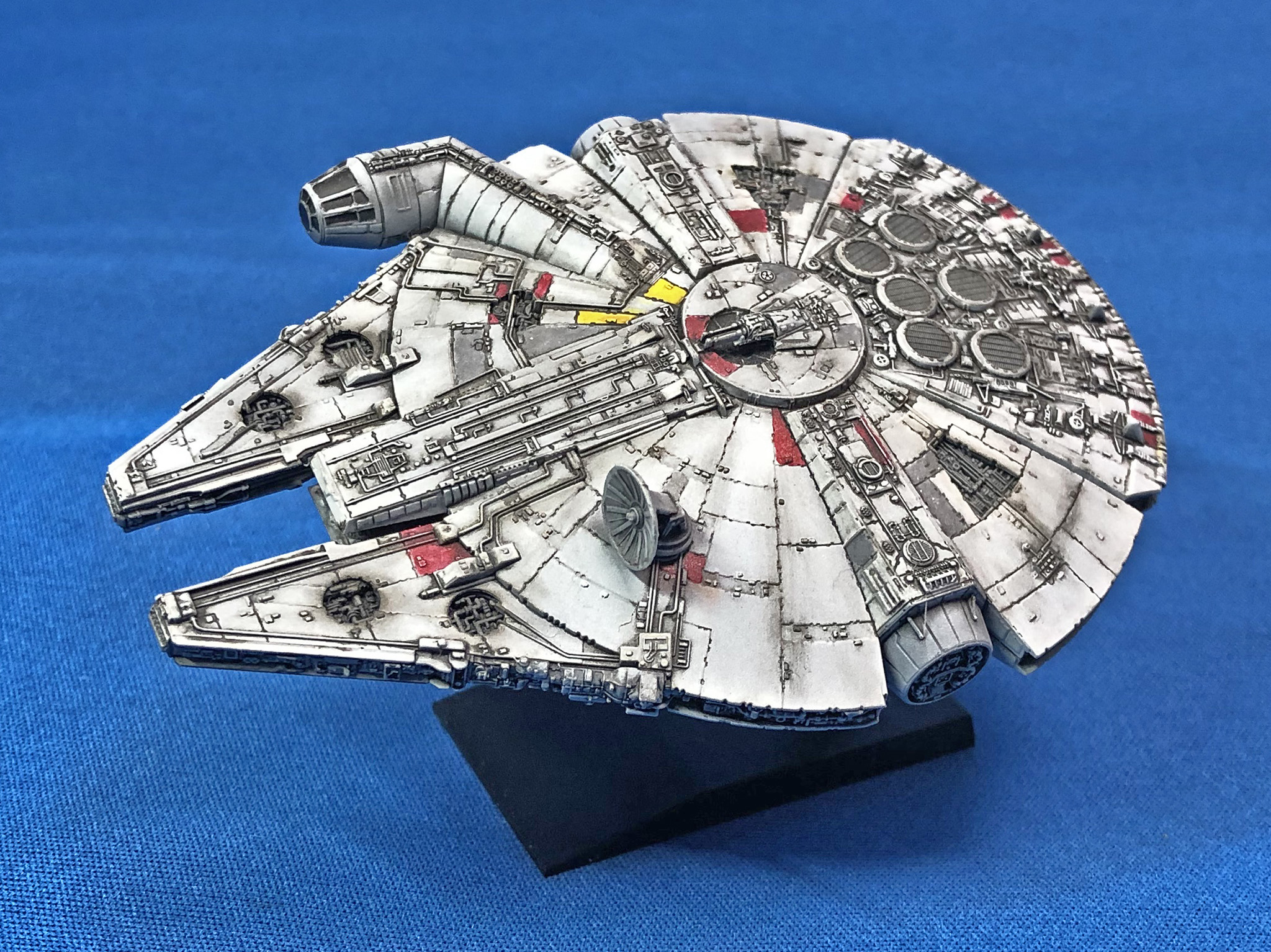 ビークルモデル スター・ウォーズ『ミレニアム・ファルコン』完成